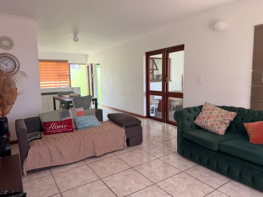 3 Bedroom Property for Sale in Quigney Eastern Cape